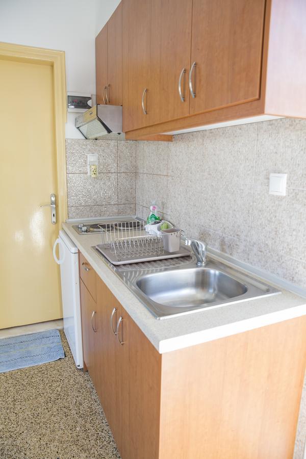 האראקי Harriet Studios מראה חיצוני תמונה